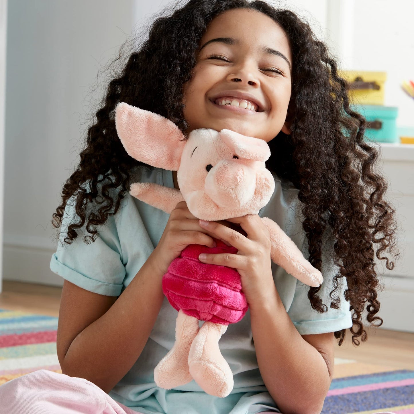 Disney Store Offizielles mittelgroßes I-Aah-Kuscheltier, 18 cm, von Winnie Puuh, Besticktes Kuscheltier mit Flauschiger Mähne und Schwanzspitze, Stickereien, geeignet ab 3 Jahren