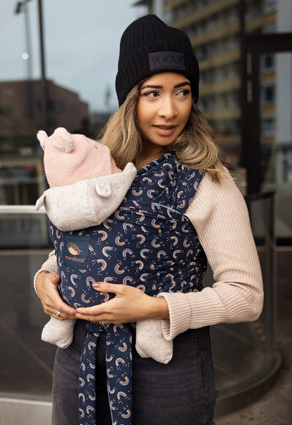 manduca Sling - Babytragetuch - Elastische Babytrage für Neugeborene von der Geburt bis zu 15 kg - Bio-Baumwolle - GOTS zertifiziert