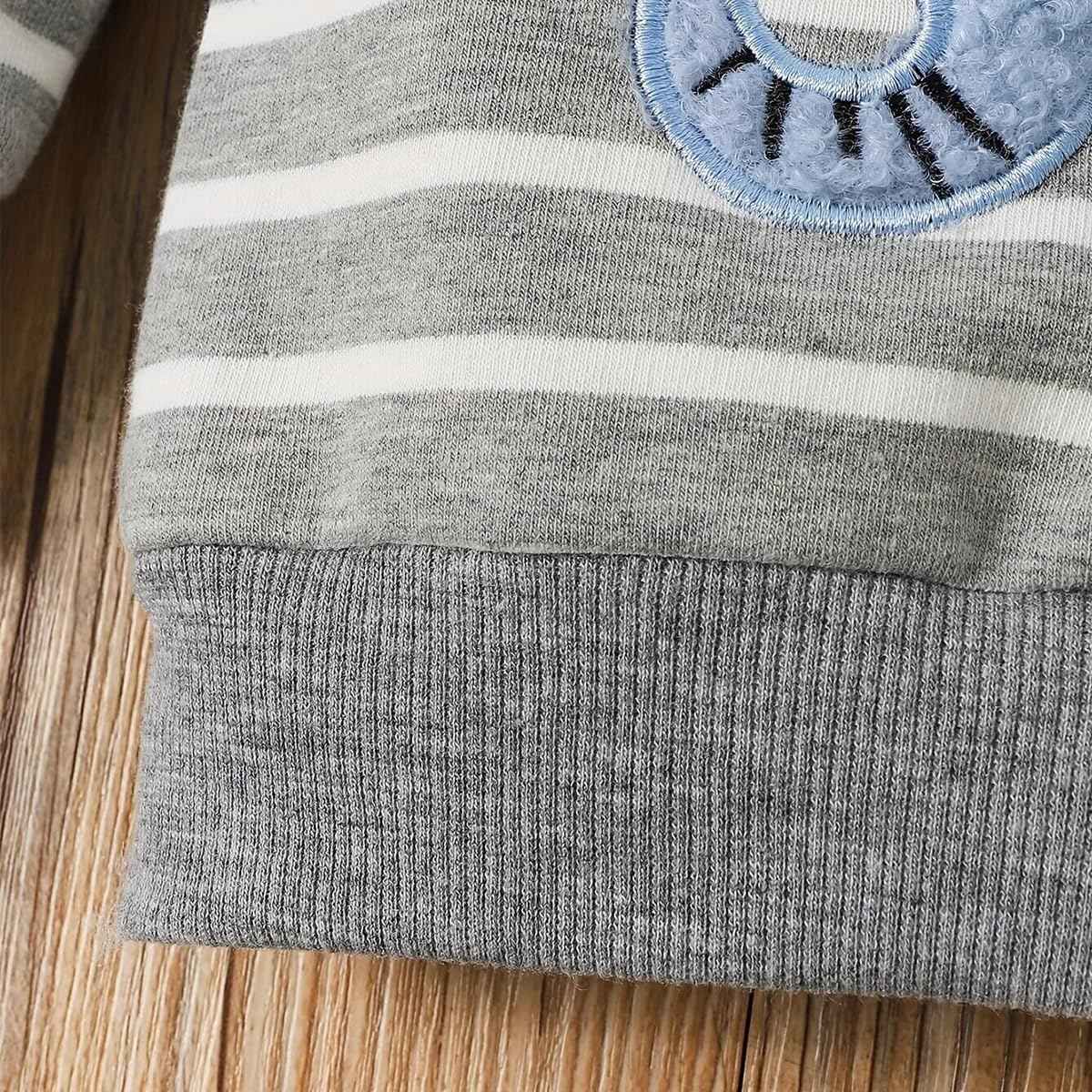 LUVCES Toddler Baby Boys Clothing Cute Animal Print Long Sleeve Sweatshirt Tops and Jeans Set Autumn Winter Baby Boy Jeans Casual 2-Piece Outfit