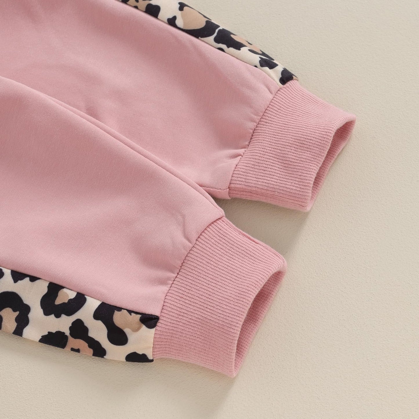 Geagodelia Baby Mädchen Kleidung Outfit Set Langarm Sweatshirt + Leopard Hose Neugeborenen Weiche Baby Set Mama’s Mini 2-teilig