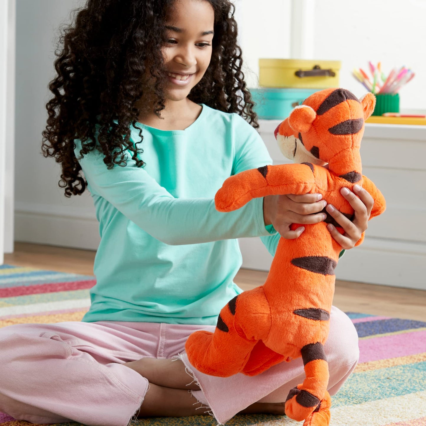 Disney Store Offizielles mittelgroßes I-Aah-Kuscheltier, 18 cm, von Winnie Puuh, Besticktes Kuscheltier mit Flauschiger Mähne und Schwanzspitze, Stickereien, geeignet ab 3 Jahren
