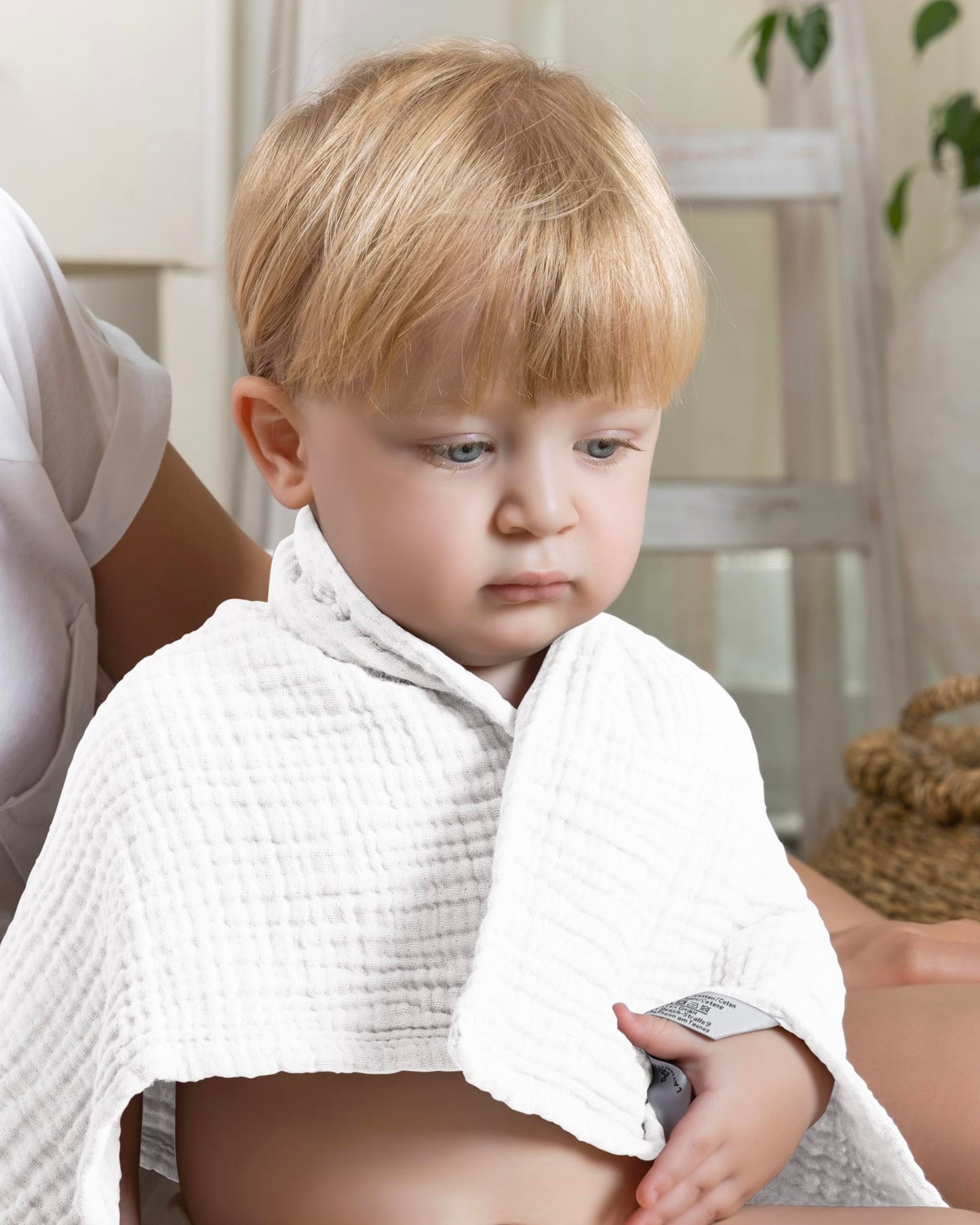 LAYNENBURG 10er-Set Premium Spucktücher Baby aus extra weichem Musselin - 100% Baumwolle - 30x50cm - Oeko Tex 100 - Musselin-tücher als Mulltücher, Mullwindeln oder Stoffwindeln (weiß)