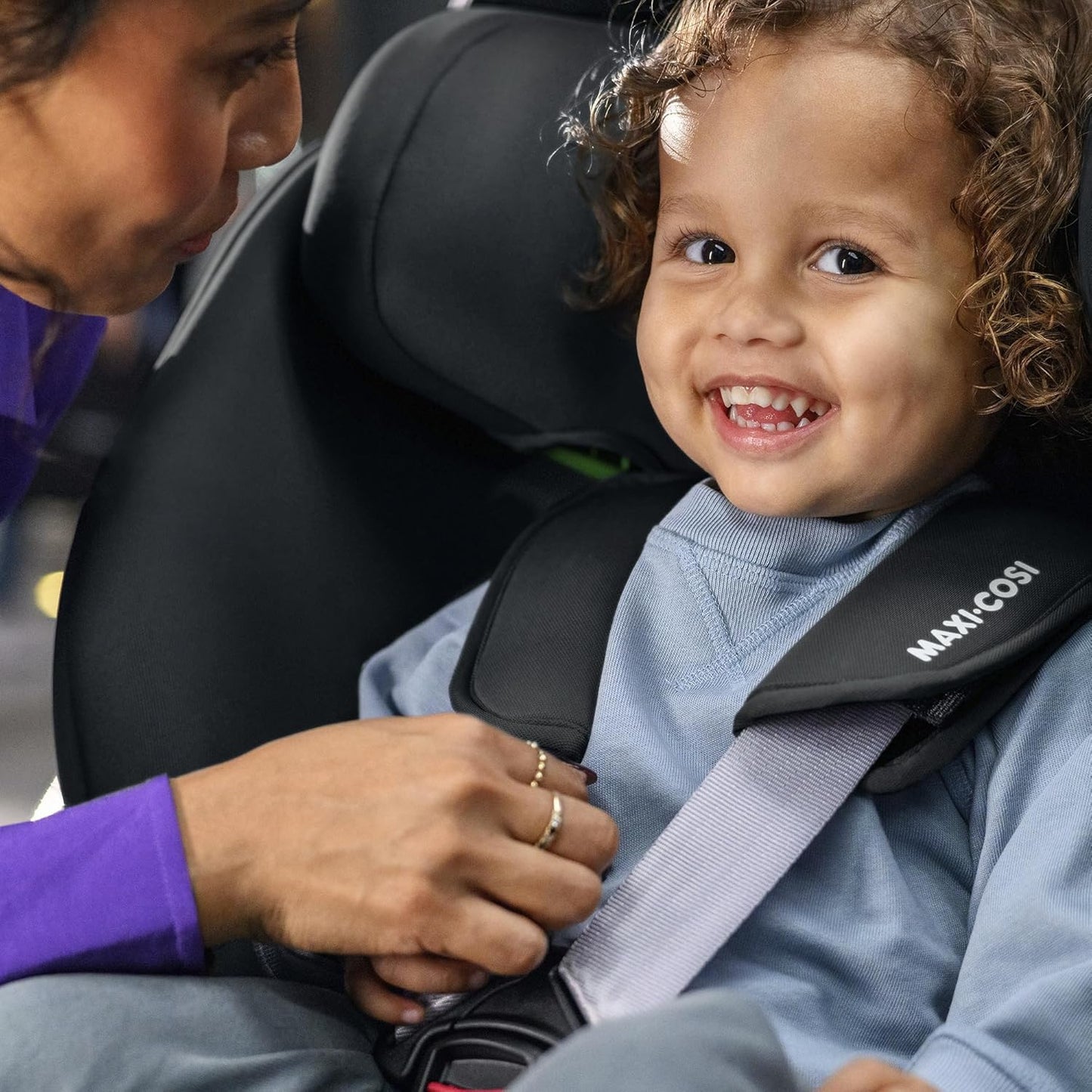 Maxi-Cosi Titan S Comfort i-Size, atmungsaktive Komfortstoffe, mitwachsender Kindersitz, 15 Monate–12 Jahre (76–150 cm), ISOFIX Kindersitz Auto, 5 Sitzposition & 13 Kopfstützenstufen, Authentic Black - Meloni2