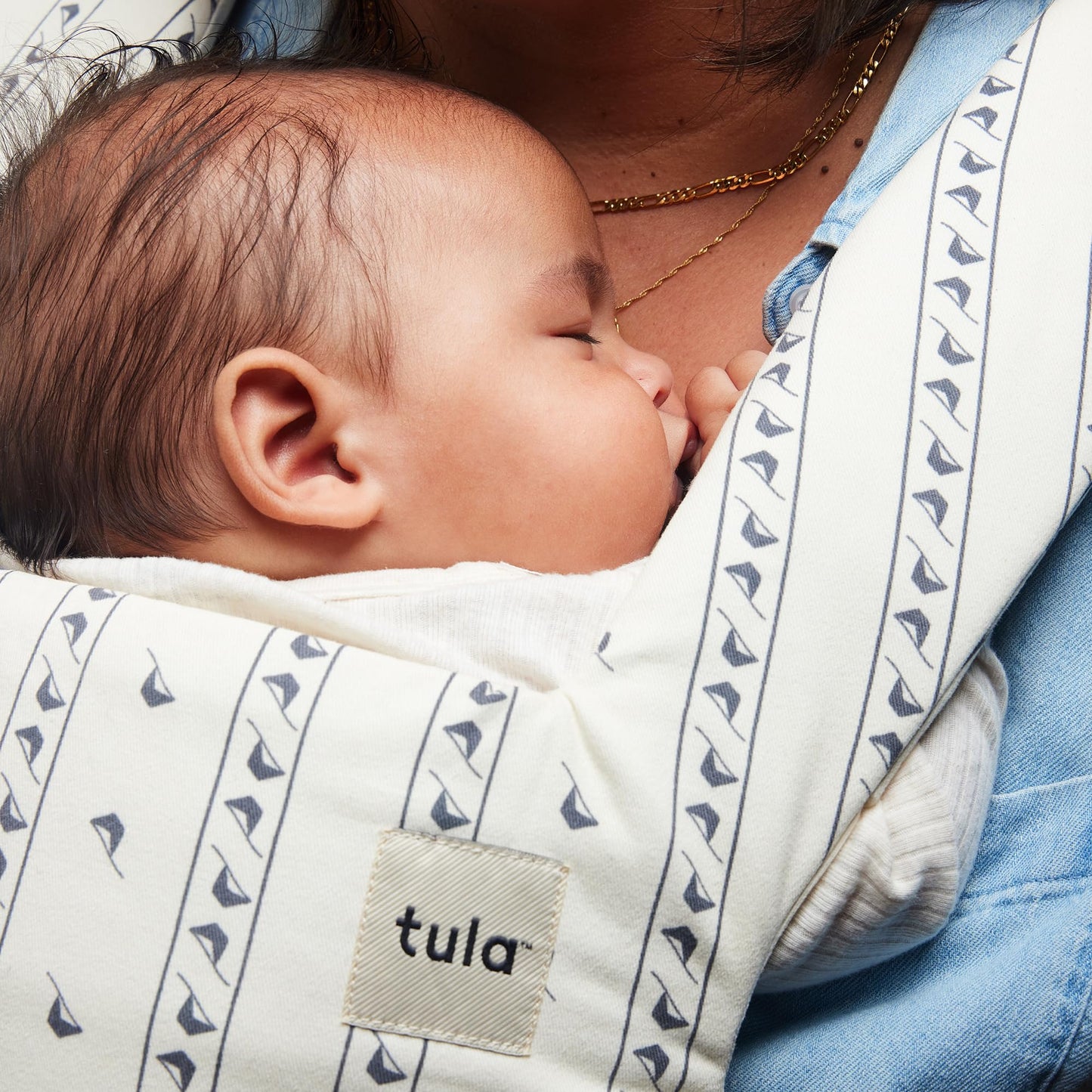 Tula Explore Babytrage für Neugeborene ab Geburt, 3-in-1 Baby-Tragetasche Bauchtrage Rückentrage Ergonomisch (3,2-20,4 kg), Play