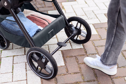 Maxi-Cosi Oxford Plus Baby Stroller 2 in 1 Set with Carrycot 0-4 Years 0-22kg Compact Folding Soft Suspension 3 Reclining Positions 10kg Storage Basket Twillic Graphite 