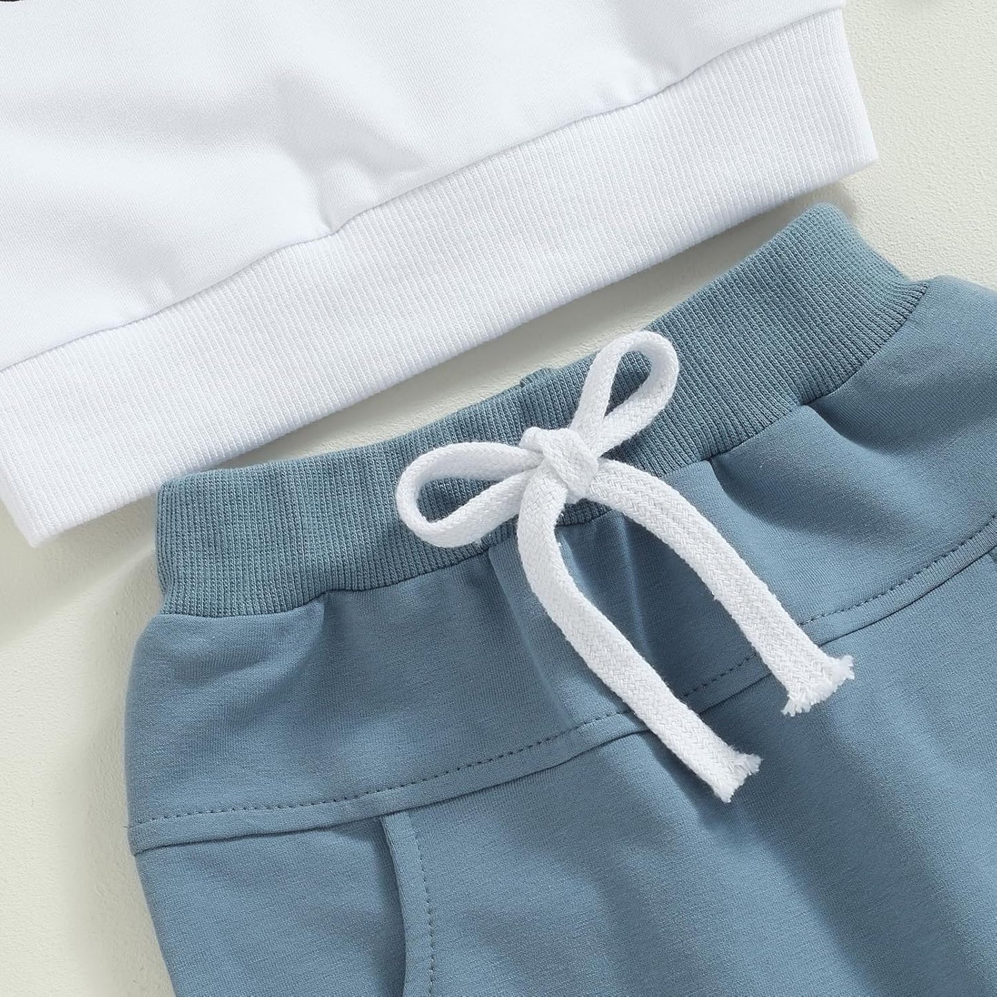 Baby Boys' Two-Piece Outfit, Long Sleeve Sweatshirt + Trousers, 2-Piece Set, Baby Clothing, 0-3 Years, Children's Outfit for Baby Boys 