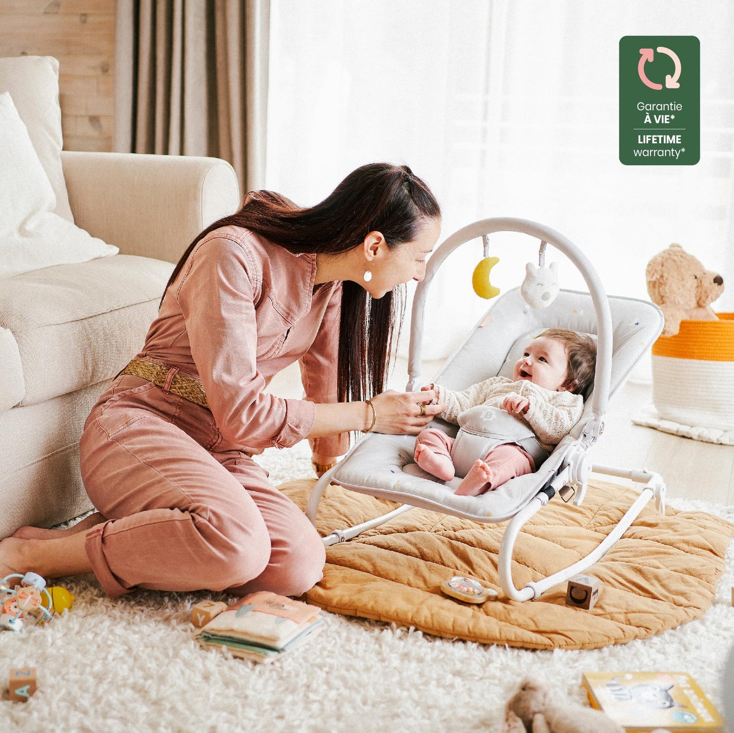Badabulle Lichen foldable baby bouncer - Adjustable backrest - 3-point safety belt - Removable play arch 