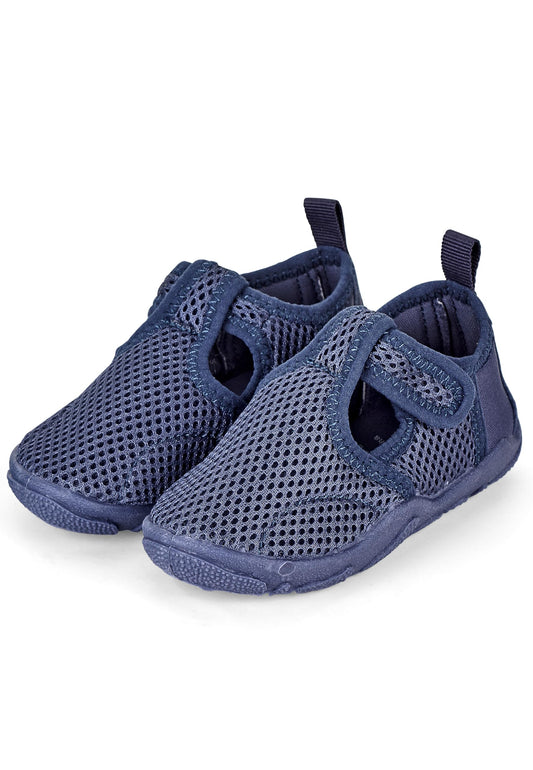 Sterntaler Badeschuhe Uni - Baby Aquaschuhe schnelltrocknend - Unisex Schwimmschuhe aus luftigem Mesh mit Klettverschluss Bequeme Strand Slipper