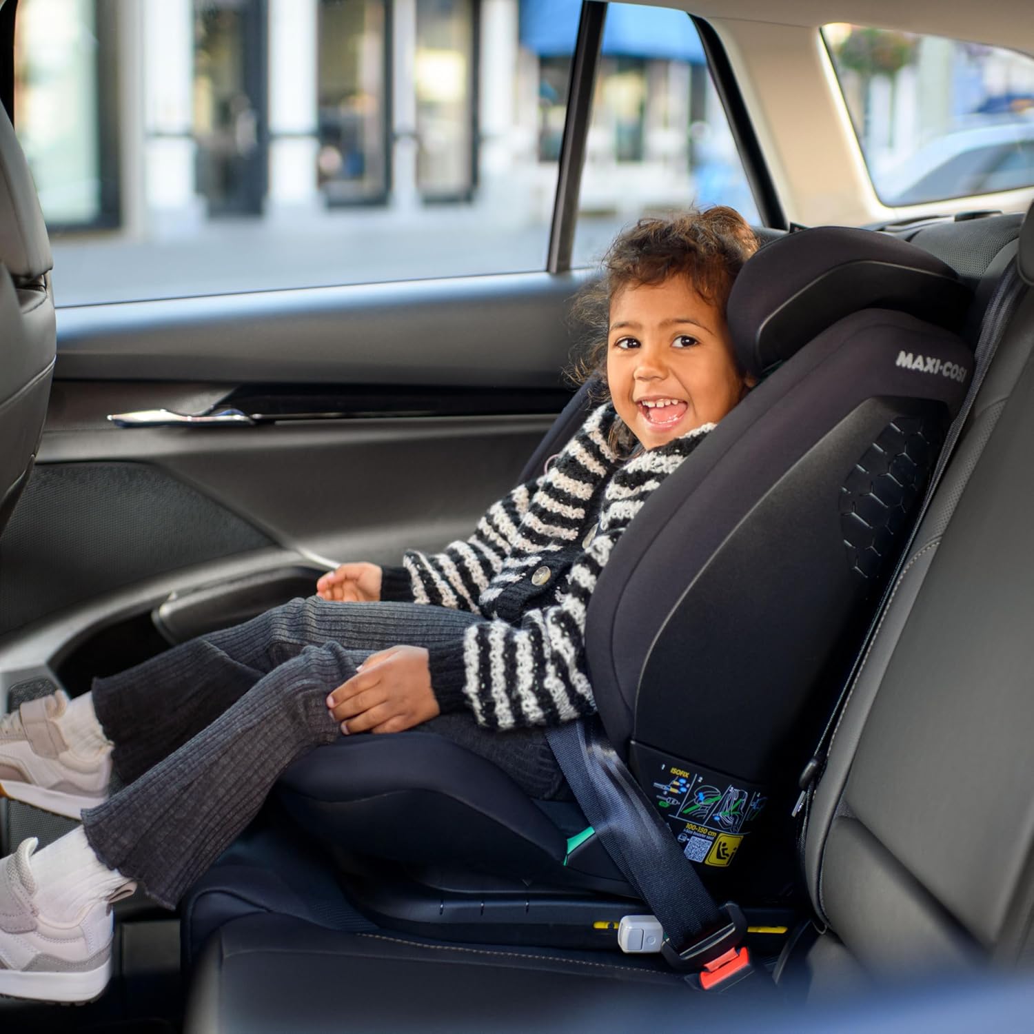 Maxi-Cosi RodiFix S Comfort i-Size, atmungsaktive bequeme Stoffe, verstellbarer Kindersitz, 3,5–12 Jahren (100–150 cm), 3-fach verstellbar, G-Cell Schutz, AirProtect, Authentic Black - Meloni2