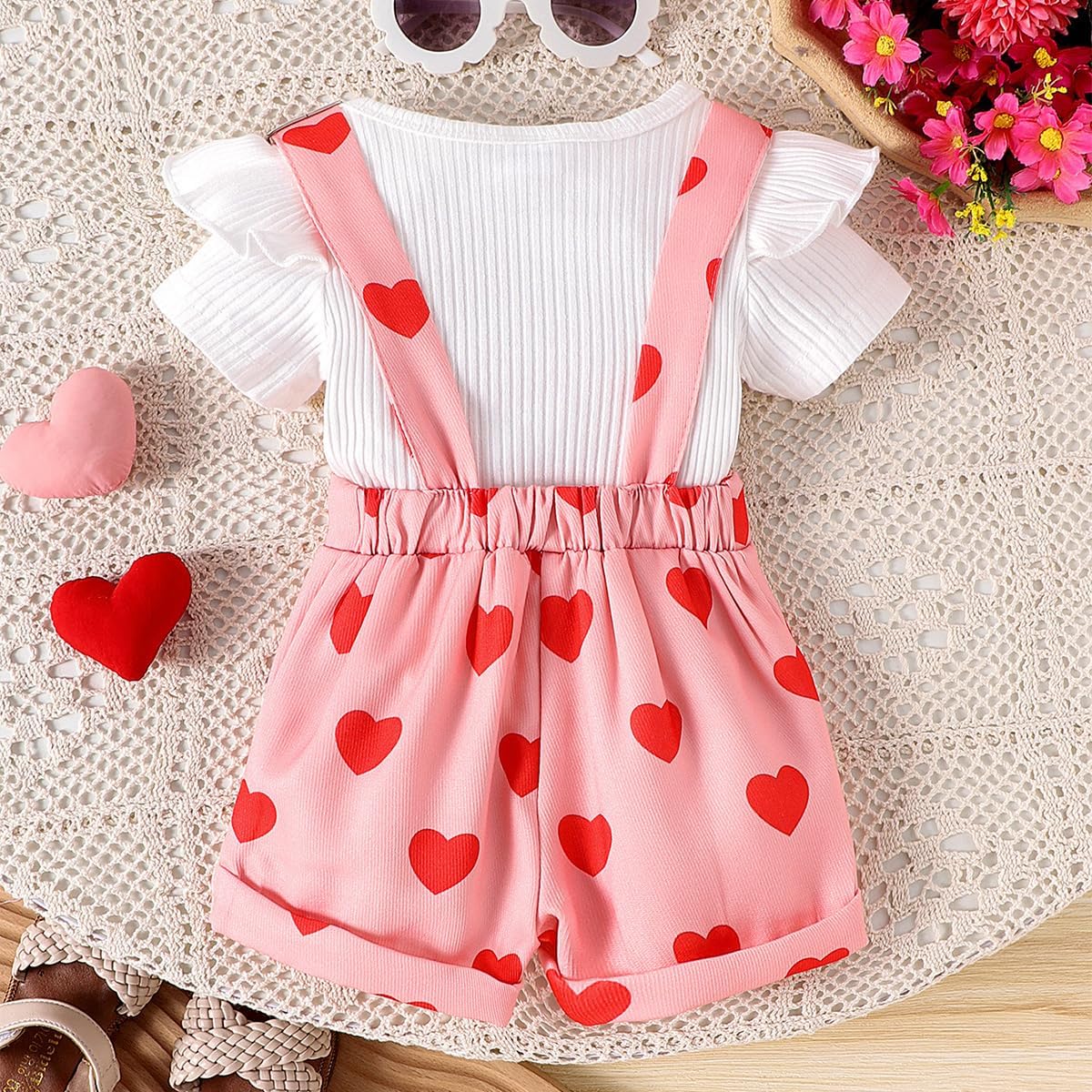 Baby Mädchen Sommer Outfits Rüschen Kurzarm Ripptop+ Blumen/Herzmuster Overalls Shorts Mit Tasche Süßes 2-Teiliges Kleidungsset