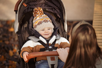 MoMi ESTELLE Reise Buggy Klein Zusammenklappbar - Kinderwagen Klappbar für Kinder bis 15kg ab 6 Monaten - Reisebuggy mit Liegefunktion - Kinderbuggy Leicht 7,5kg - 5-Punkt-Sicherheitsgurt