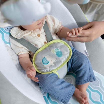 Ingenuity, Everston Babyschaukel, 180° drehbar, 3 Schaukelrichtungen und 6 -geschwindigkeiten, spielt 8 Melodien und weißes Rauschen, ab der geburt bis 9kg