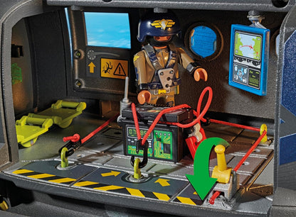 PLAYMOBIL City Action 71149 SWAT-Rettungshelikopter, detailreicher SWAT-Rettungshelikopter mit Licht- und Soundmodul, Spielzeug für Kinder ab 5 Jahren