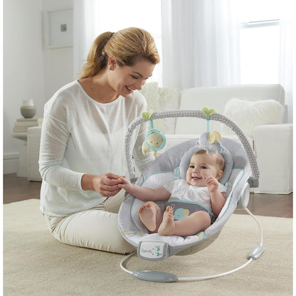 Ingenuity, Morrison Baby Rocker with Soothing Vibrations &amp; 8 Melodies, Play Arch with 2 Toys, Volume Control, Padded Headrest, 3-Point Harness, from Birth to 9 kg 