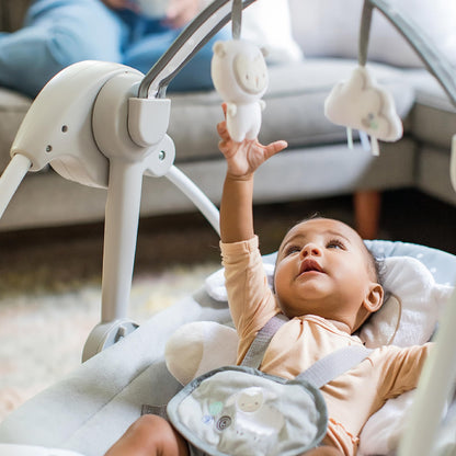 Ingenuity, tragbare Babyschaukel, Cuddle lamp - mit Melodien, Zeit- und Schaukeleinstellung