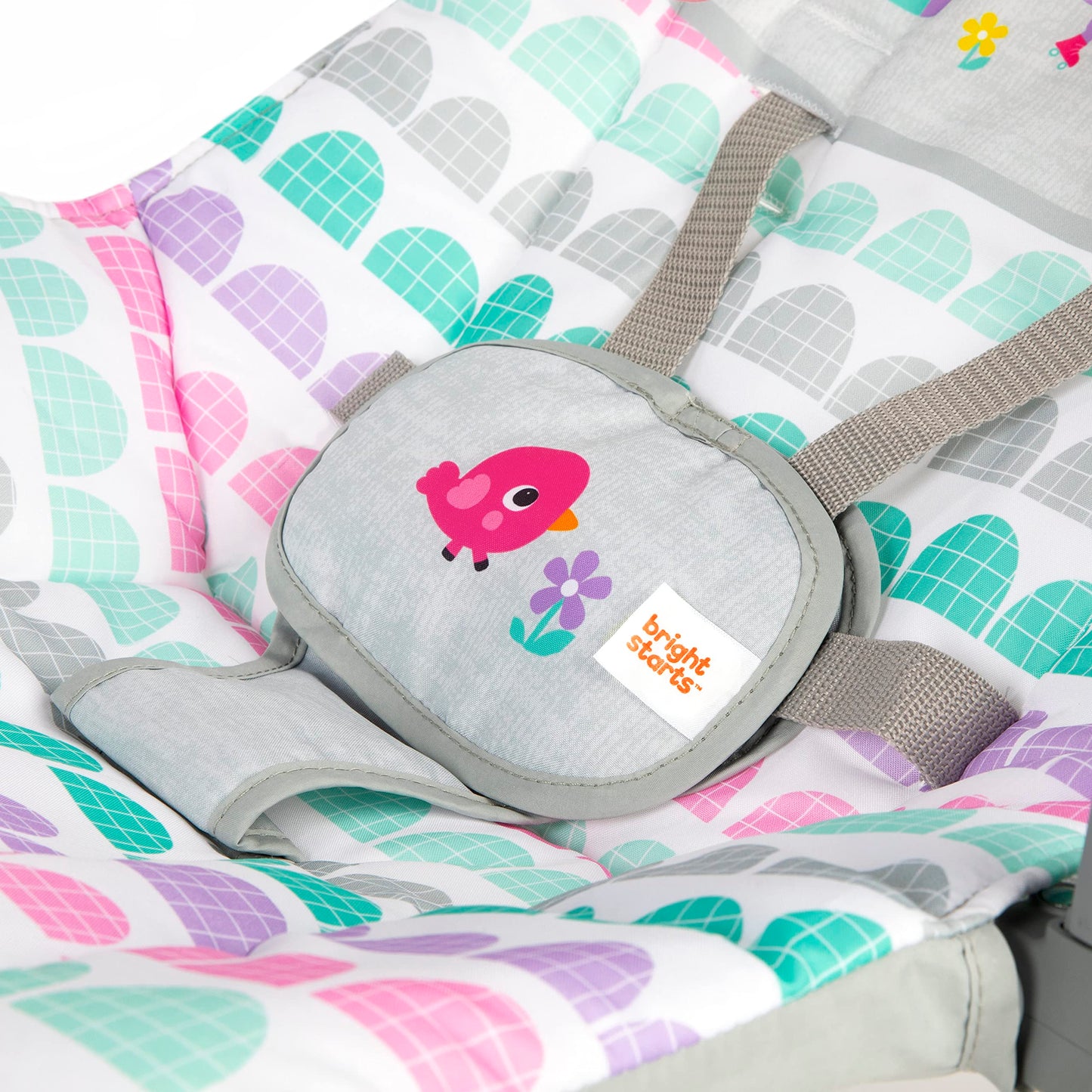 Bright Starts, Disney Baby Minnie Mouse Forever Besties, Wippe für Babies und Kleinkinder, mit beruhigenden Vibrationen, abnehmbarem Spielzeugbogen und 2 Spielzeugen, rose, 12209