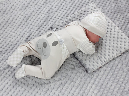 TupTam Baby Clothes Set Body Romper Hat Teddy Bear