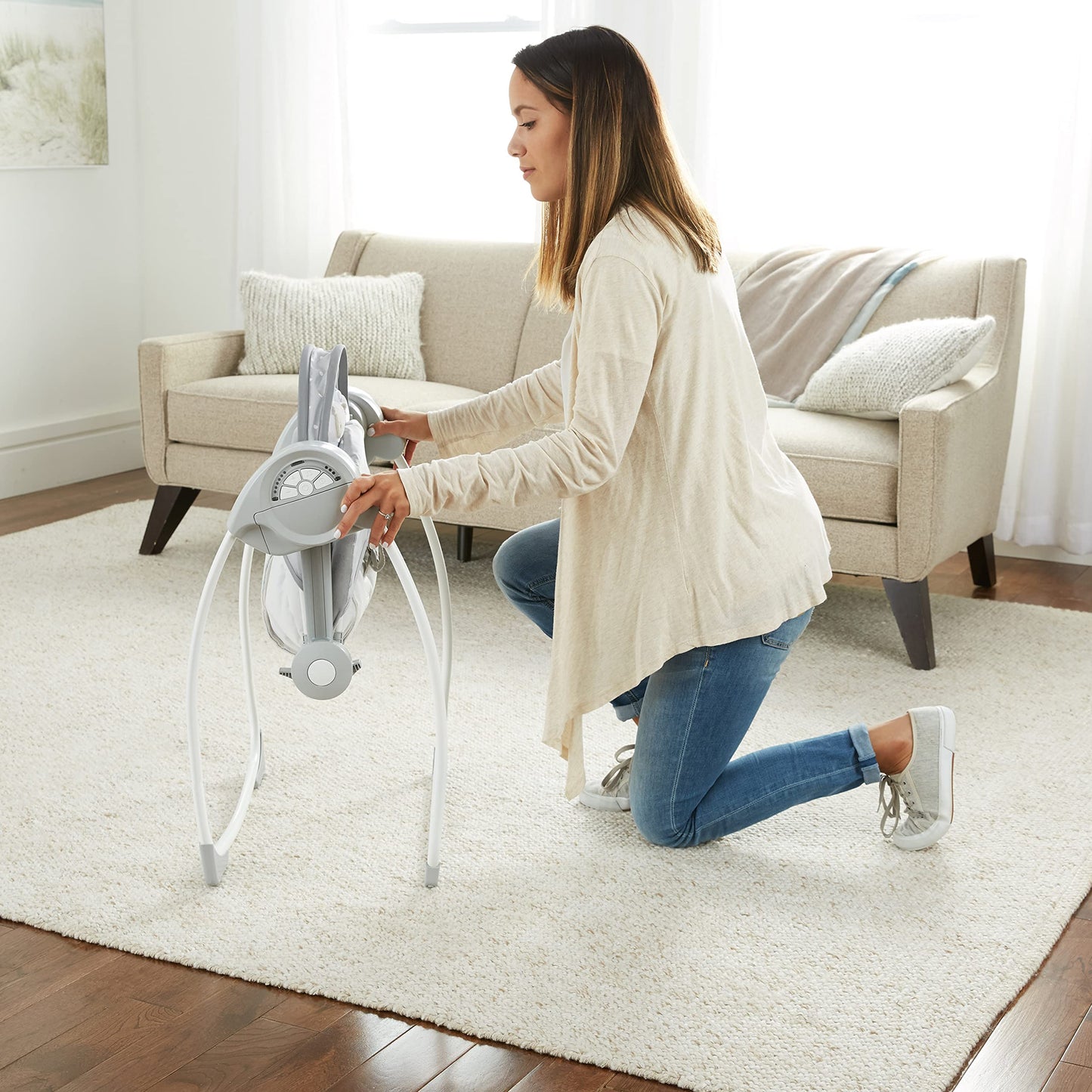Ingenuity, tragbare Babyschaukel, Cuddle lamp - mit Melodien, Zeit- und Schaukeleinstellung