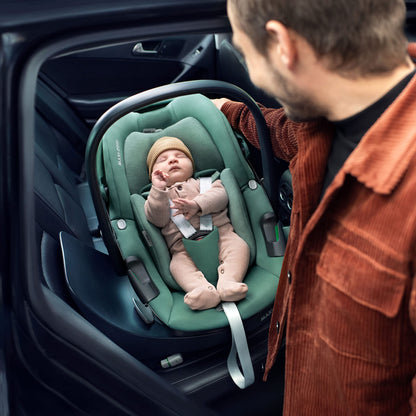 Maxi-Cosi Pebble 360 i-Size Babyschale Drehbar, Neugeborenen Autositz 360 Grad, 0–15 Monate (40–83 cm), Drehung mit einer, ClimaFlow, Easy-In-Gurt, G-CELL Seitenaufprallschutz, Essential Green