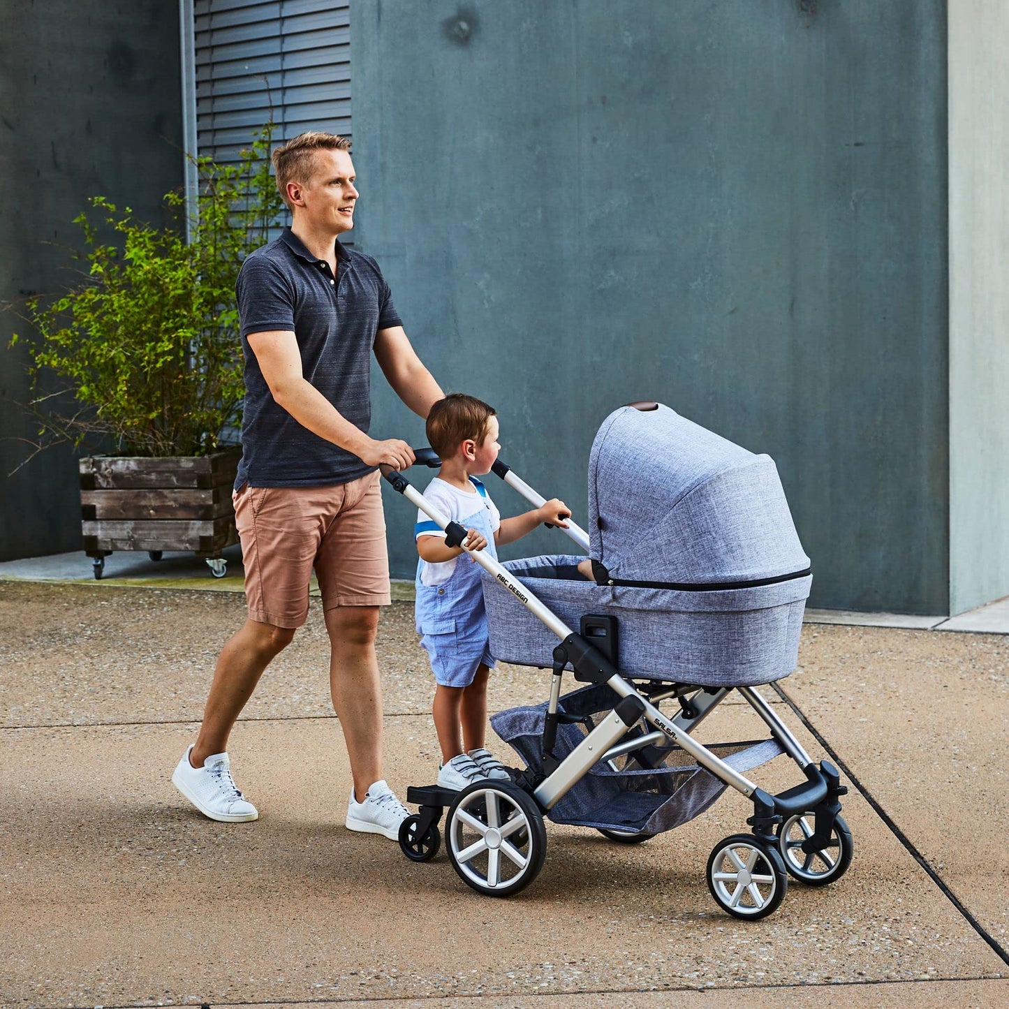 ABC Design Kiddie Ride On 2 Pedal ABC Design Wheelie Board Black Universal Suitable for Standard Pushchairs and Buggies Roller Board for Buggies up to 20 kg