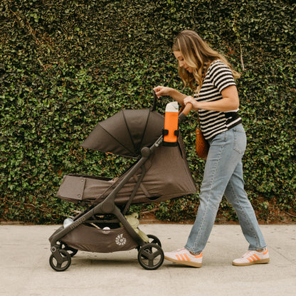Ergobaby Metro3 Kinderwagen Buggy mit Liegefunktion, Baby-Buggy ab Geburt bis 22kg (0-4 Jahre), Zusammenklappbar und Autositz Kompatibel, höhenverstellbarer Griff, ergonomischer Sitz, Graphite Grey