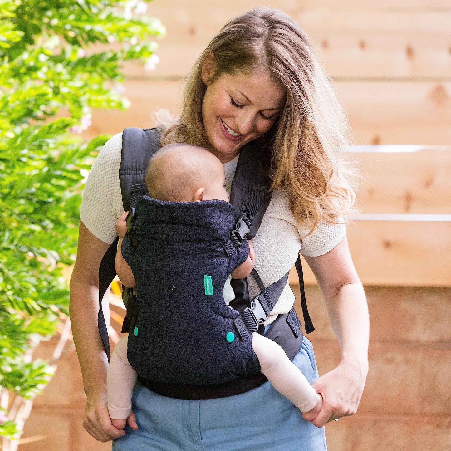 Infantino Flip Advanced 4-in-1 Babytrage, Ergonomisch, Umwandelbar, mit Blickrichtung Nach Innen und Außen, Vorne und Hinten Tragbar für Neugeborene bis Kleinkinder von 3,6-14,5 kg, Grau