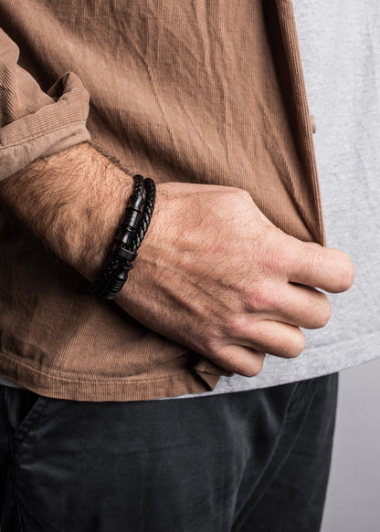 Gracilitas Leather Bracelet Matte Black - Black