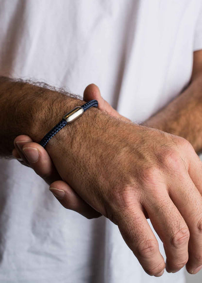Silvus Nylon Bracelet - Matte Silver - Navyblue