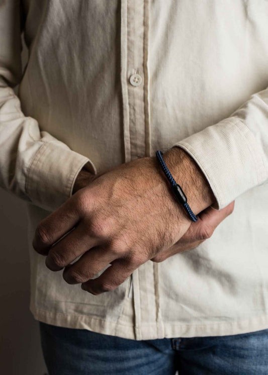 Silvus Nylon Bracelet - Matte Black - Navyblue