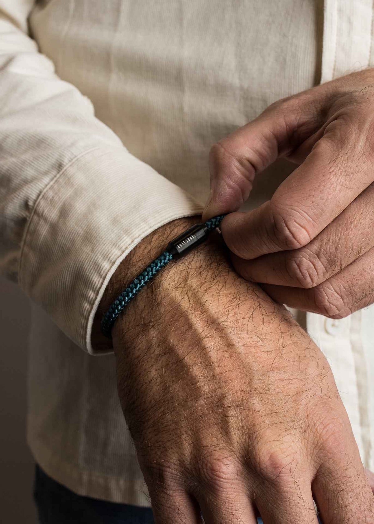 Silvus Nylon Bracelet - Matte Black - Dark Green
