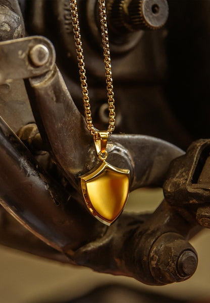 Insignia Pendant / Necklace Gold 90 cm