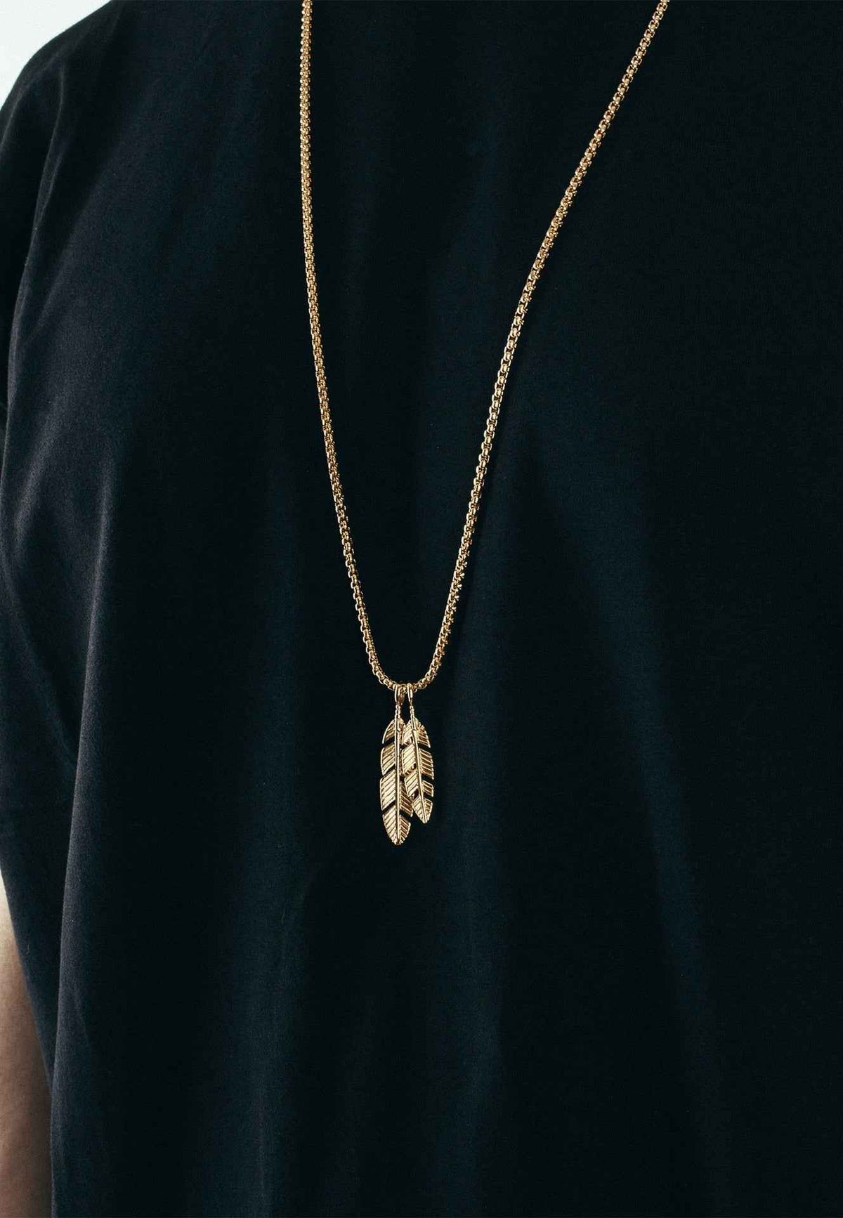 Levitas Pendant / Necklace Gold 90 cm