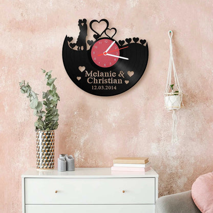 Wanduhr aus Vinyl "Ach Du Liebe Zeit"