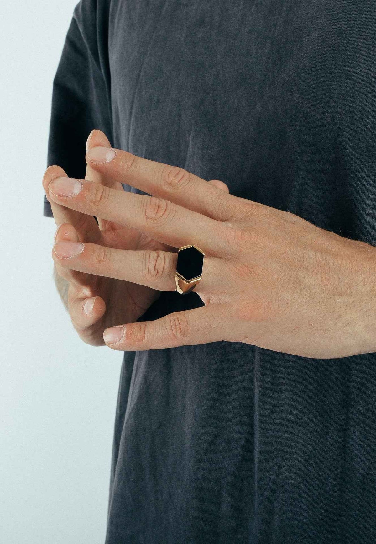 Abyss Ring Gold - Black