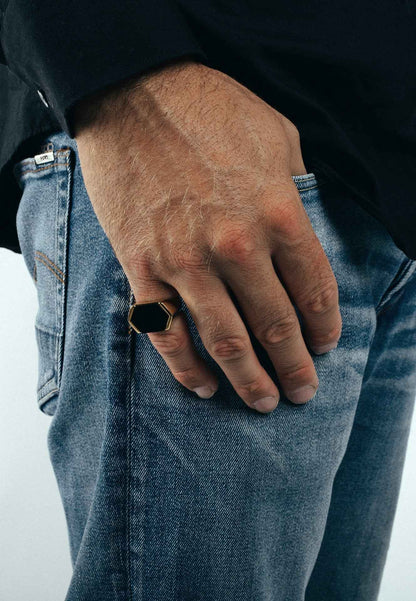 Abyss Ring Gold - Black