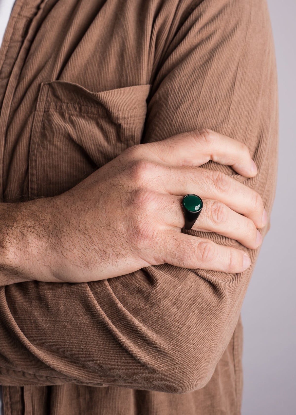 Coruscent Ring Black-Jade