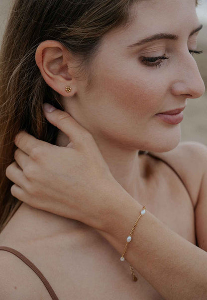 Devotion Bracelet Gold