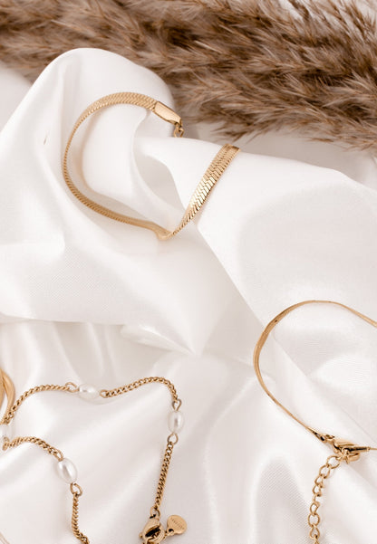 Essence Bracelet Gold