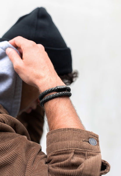 Navis Leather Bracelet Black-Black