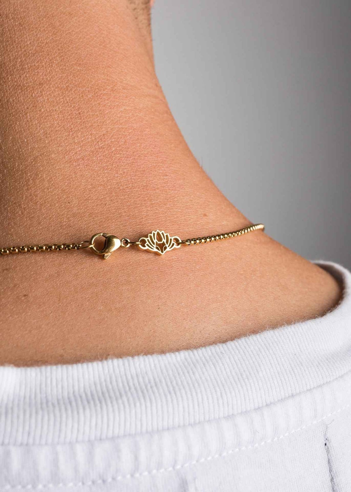 Pearl Necklace Gold