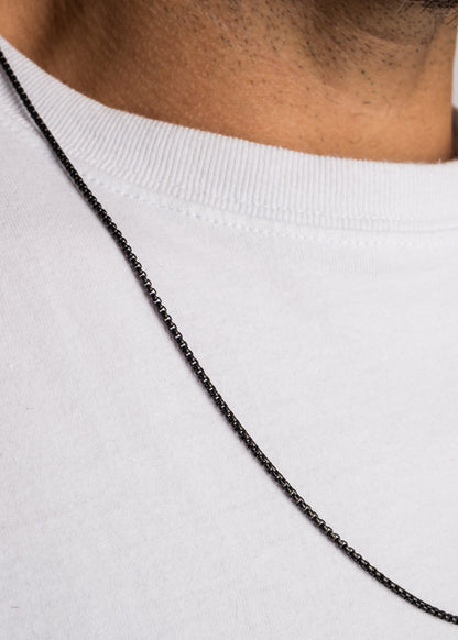 Pearl Necklace Matte Black