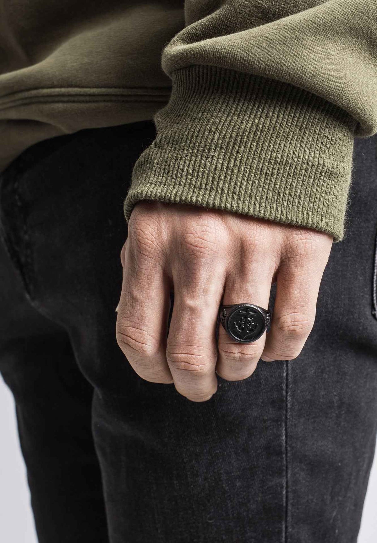 Portus Ring Matte Black