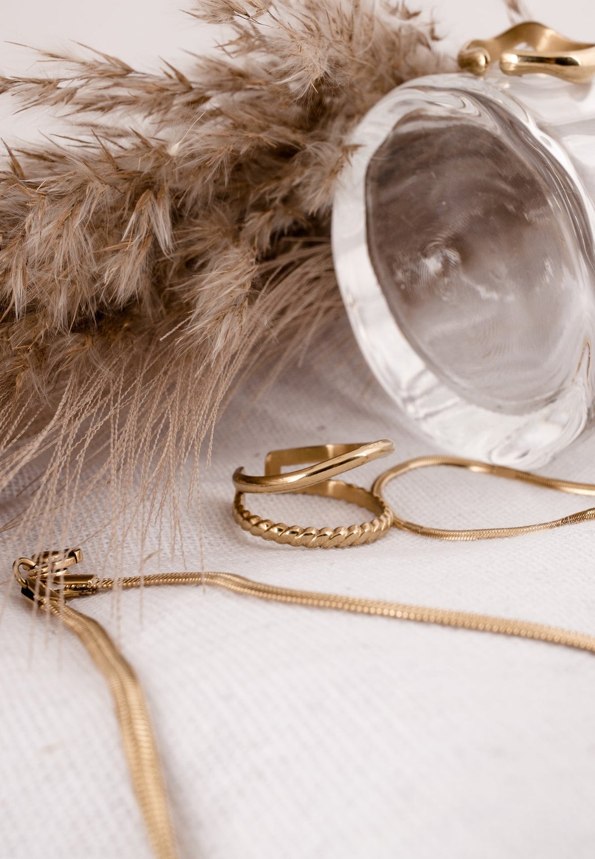 Radiance Ring Gold