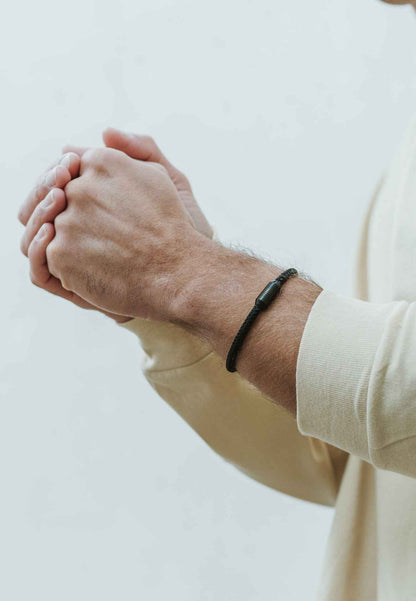 Silvus Nylon Bracelet - Matte Black - Black