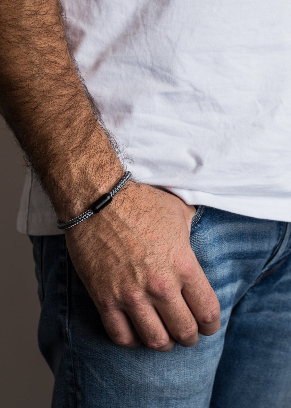 Silvus Nylon Bracelet - Matte Black - Grey