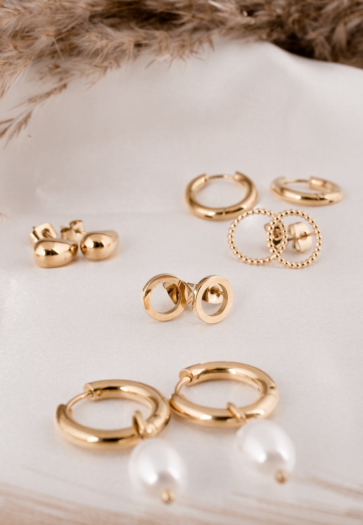 Solace Earring Gold