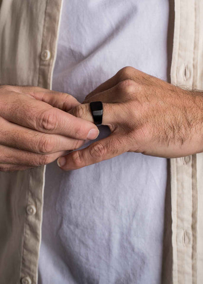 Solida Signet Ring Matte Black
