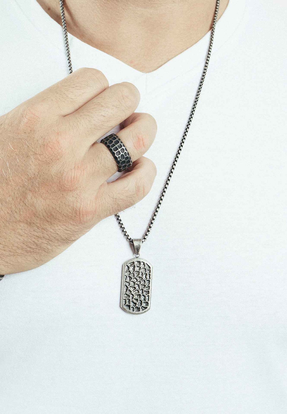 Terra Bangle Antique Silver