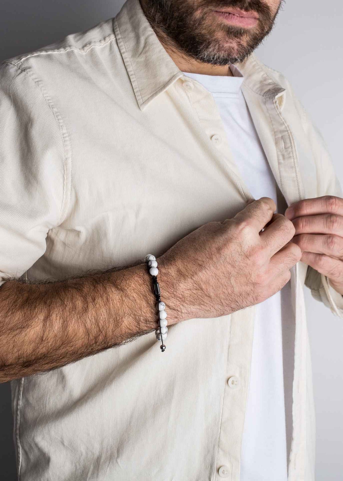 Venatio Beaded Bracelet Silver-Howlite White