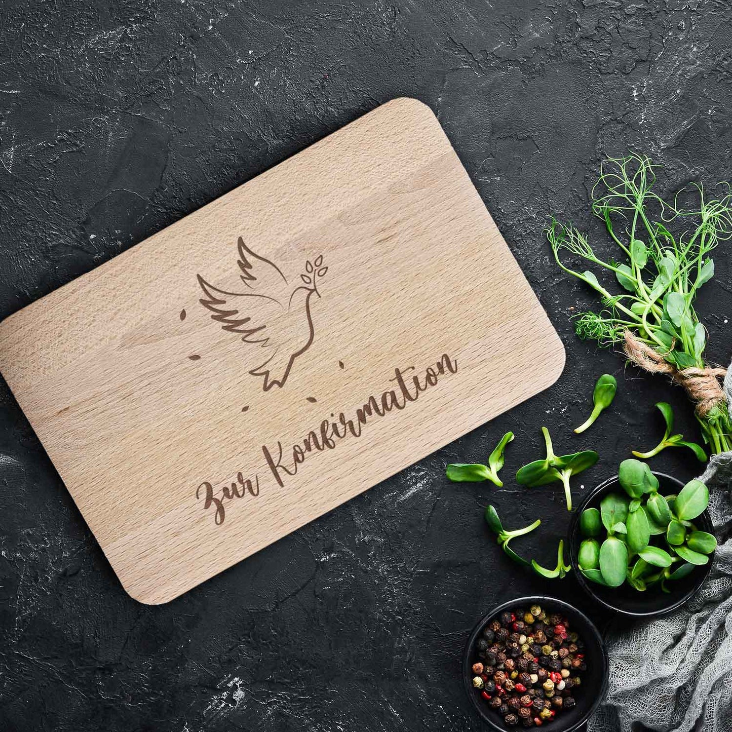 Frühstücksbrettchen mit Gravur "Konfirmation Vogel"